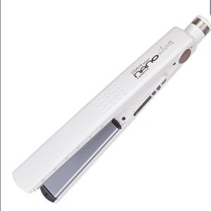 Ceramic 1 1/4 In. Flat Iron Nano Silver by Conair